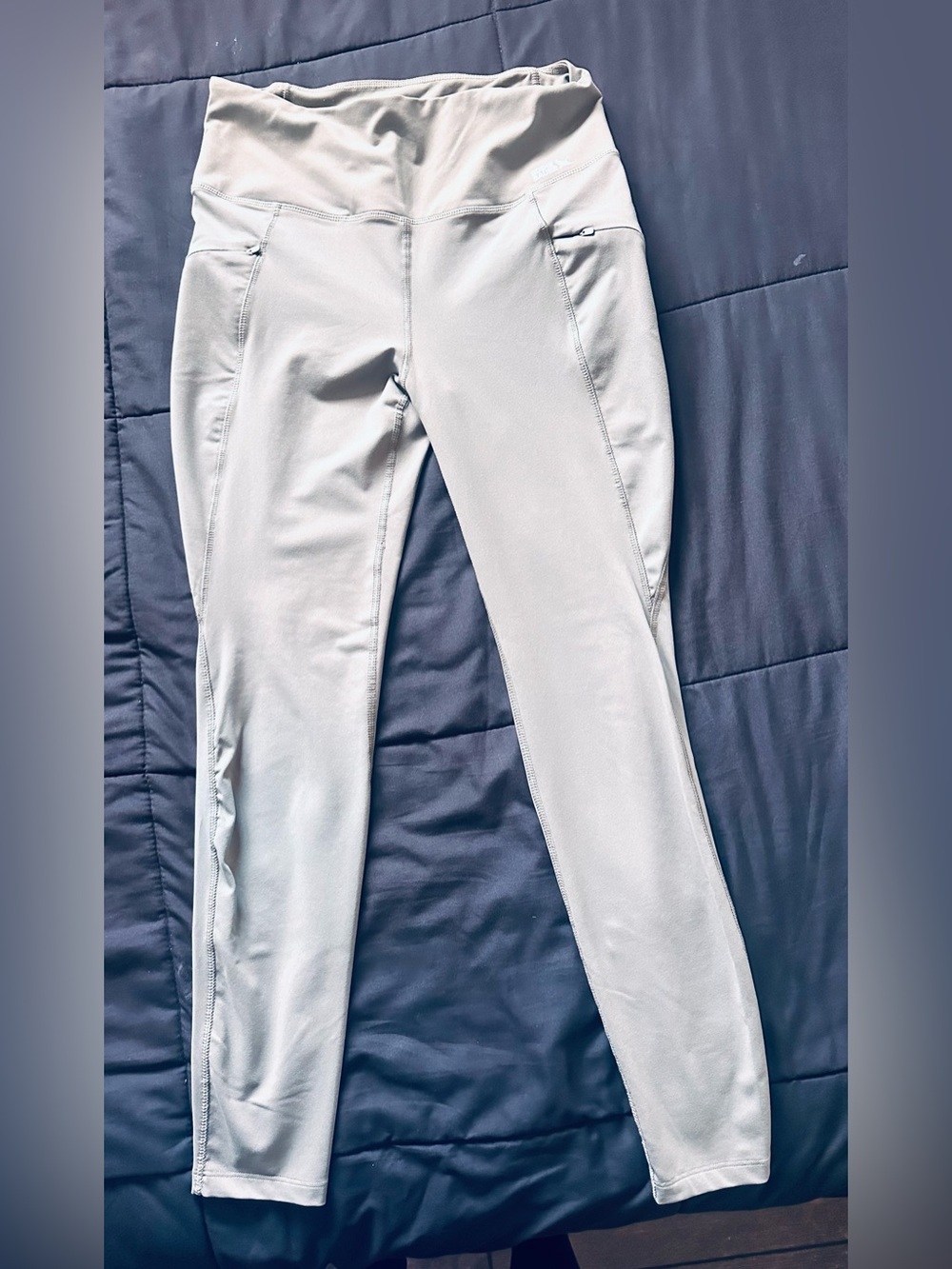 Eddie Bauer High-Rise Performance Leggings with Pockets